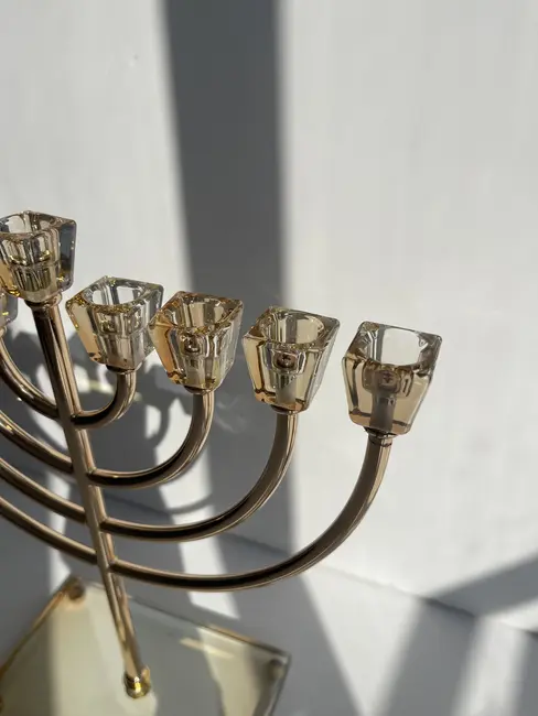 חנוכייה מקריסטל דגם "מנורה"