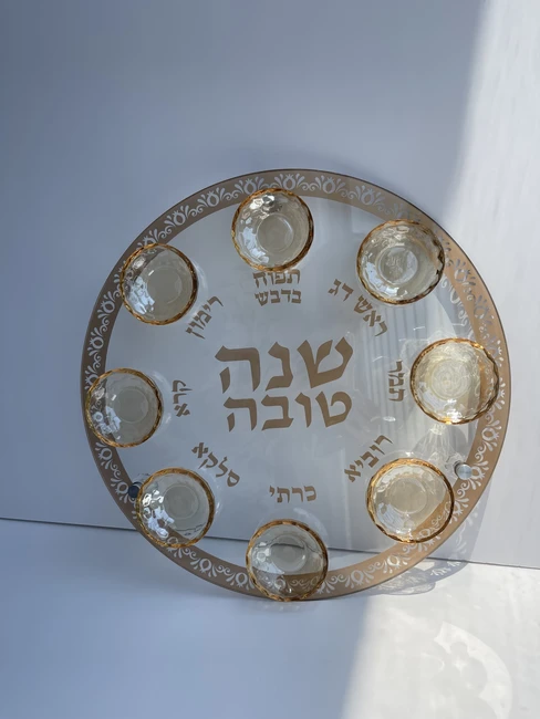 צלחת סימנים מזכוכית צבע זהב