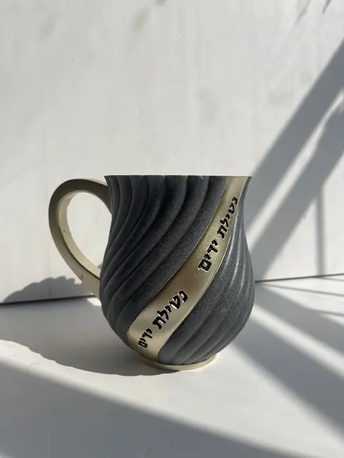 נטלה מהודרת מפולימר דגם "הדר"